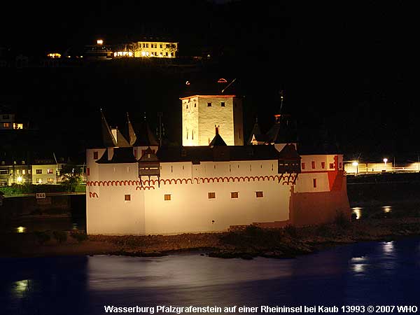 Wasserburg Pfalzgrafenstein auf einer Rheininsel bei Kaub
